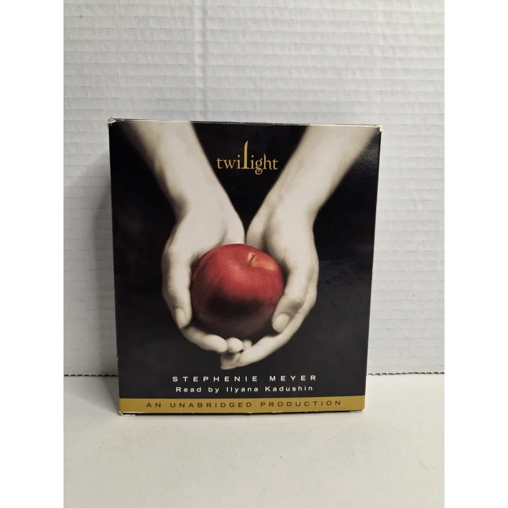 Shelf00C Audiobook~ Twilight - Stephanie Meyer - unabridged
